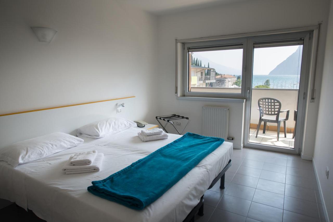 Residence Centro Vela Riva del Garda Esterno foto