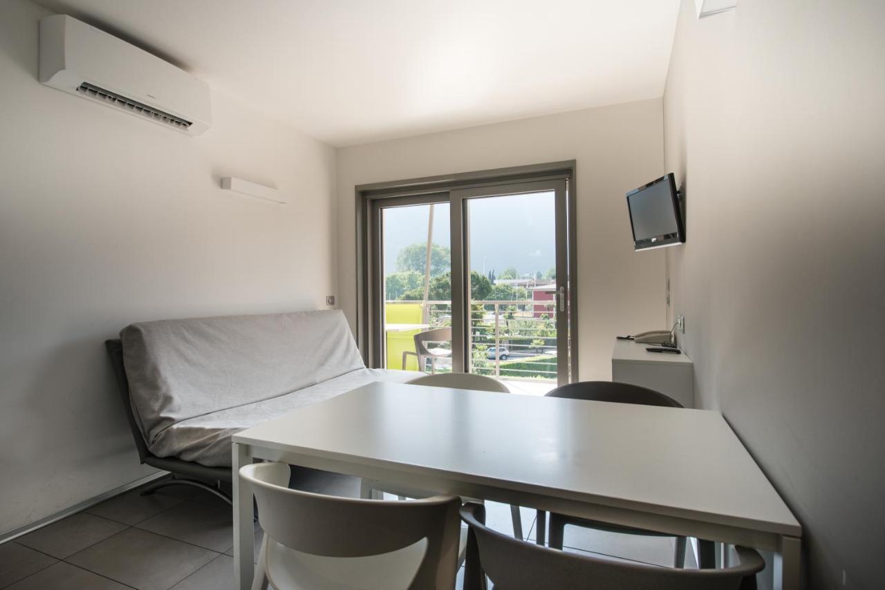 Residence Centro Vela Riva del Garda Esterno foto