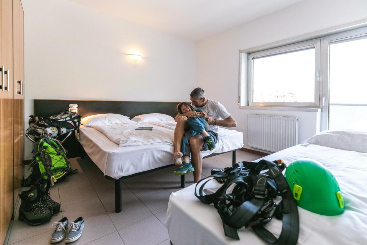 Residence Centro Vela Riva del Garda Esterno foto